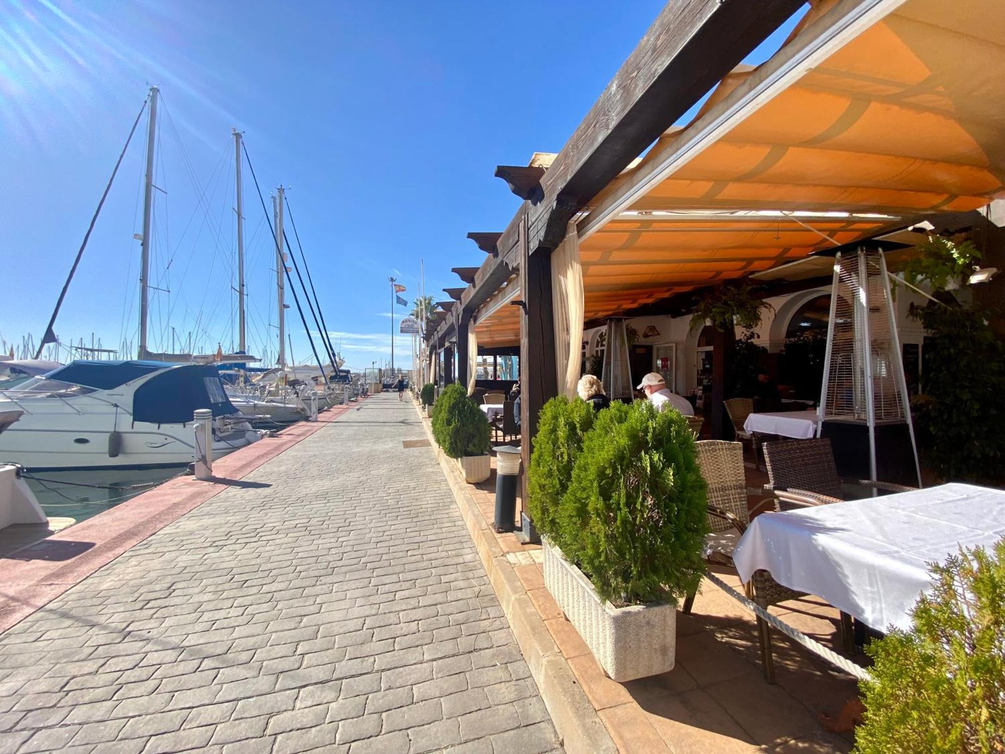 Luxury Apartment With Sea View Puerto Torrevieja Luaran gambar